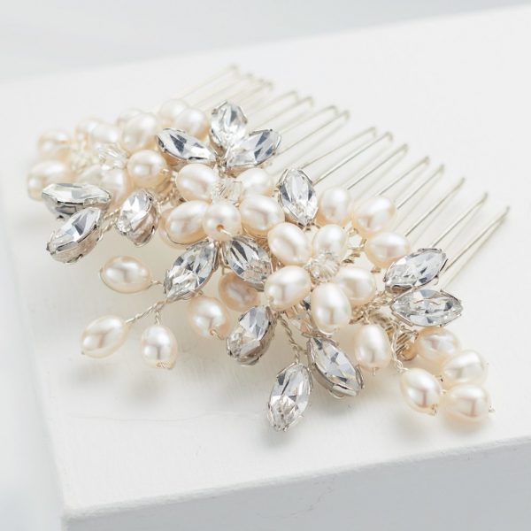 Ellie-Wedding-Comb-Swarovski-crystals-freshwater-pearls
